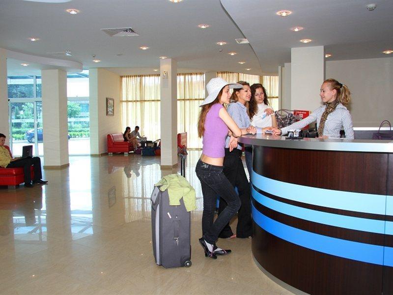 Calypso Hotel - All Incluisve Pantai Sunny Luaran gambar